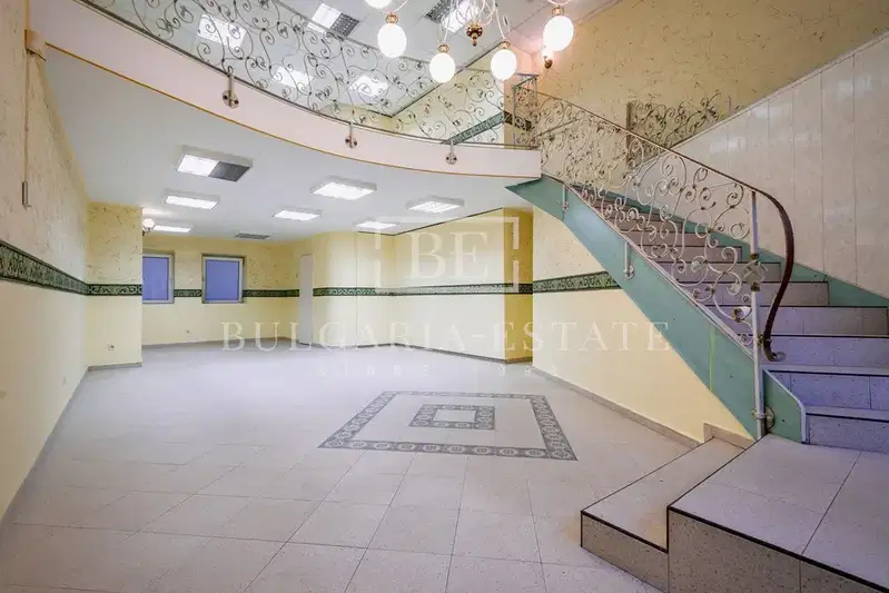 Магазин във Варна, Гръцка махала