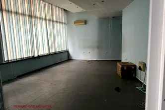 Магазин във Велико Търново, Колю Фичето