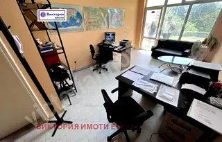 Магазин във Велико Търново, Колю Фичето