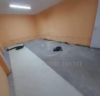 Photo 4 — Shop in Plovdiv, Kyuchuk Parij