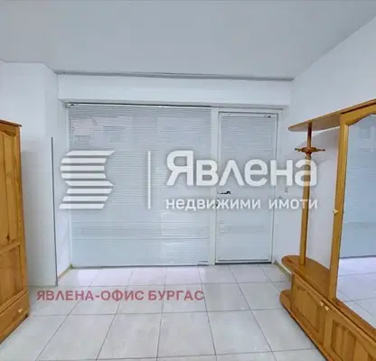 Снимка 4 — Магазин в Бургас, Лазур