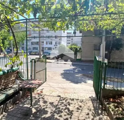 Снимка 2 — Магазин във Варна, Левски 2