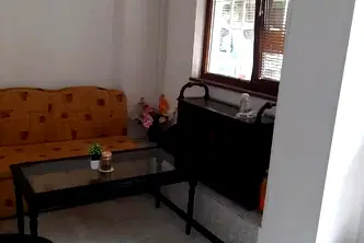 Магазин във Варна, Лятно кино Тракия