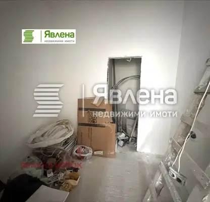 Снимка 4 — Магазин в София, Люлин - център