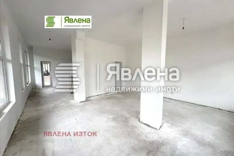 Магазин в София, Люлин - център