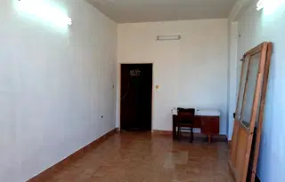 Магазин в Монтана, Младост 2