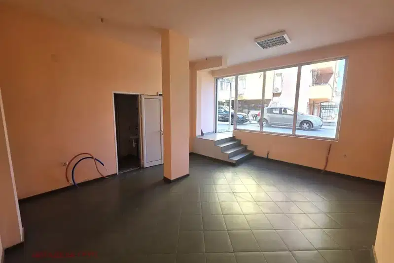 Shop in Sofiya, Ovcha Kupel 1