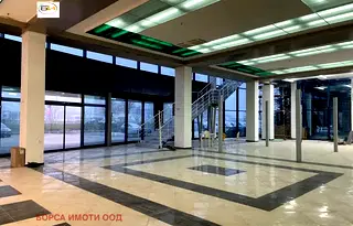 Магазин във Враца, Промишлена зона