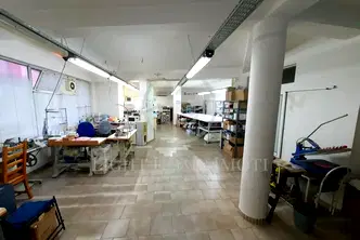 Магазин в Пловдив, Прослав