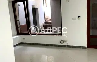 Магазин в София, Редута