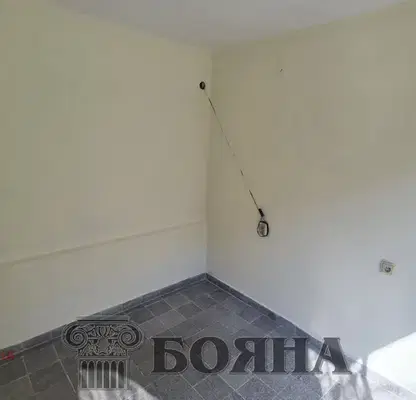 Снимка 3 — Магазин в Русе, Родина 1