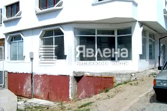 Магазин в Благоев, Широк център