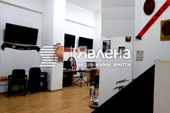 Магазин в Благоев, Широк център