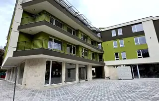 Магазин в Плевен, Широк център