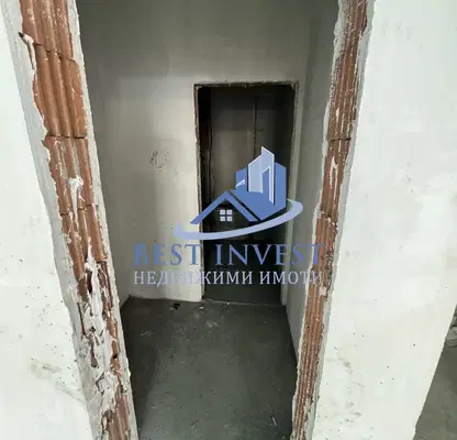 Снимка 2 — Магазин в Благоев, Широк център