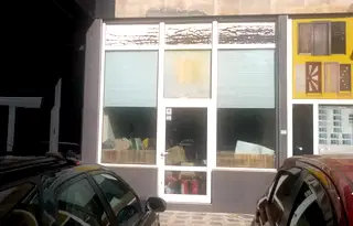 Магазин в Русе, Широк център