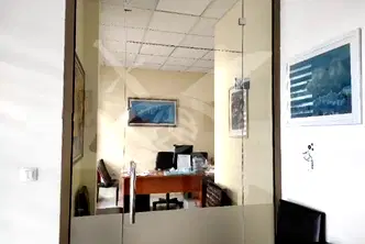 Магазин в Бургас, Славейков