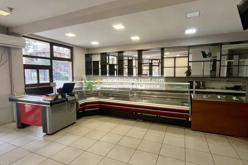 Shop in Haskovo, Uchilishtni