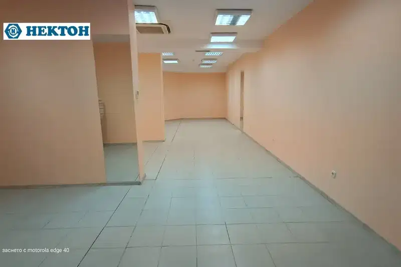 Shop in Varna, Vyzrajdane 1