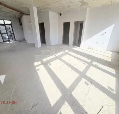 Снимка 2 — Магазин във Варна, Възраждане 1