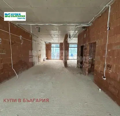 Снимка 3 — Магазин във Варна, Възраждане 2