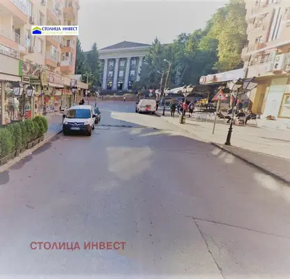 Снимка 2 — Магазин в Русе, Възраждане