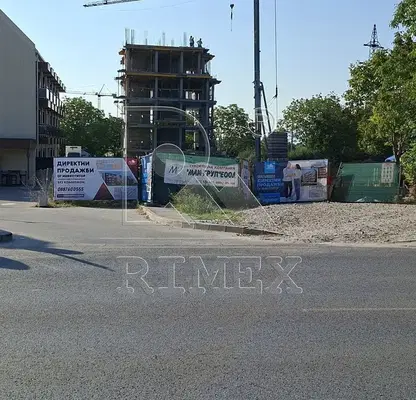 Photo 5 — Shop in Plovdiv, Yujen