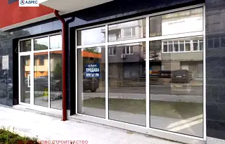 Магазин в Русе, Здравец Изток