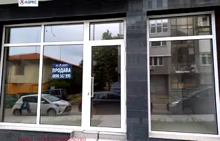 Магазин в Русе, Здравец Изток