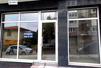 Магазин в Русе, Здравец Изток