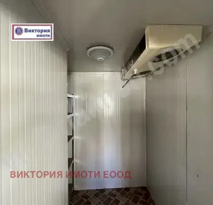 Снимка 3 — Магазин във Велико Търново, Зона Б