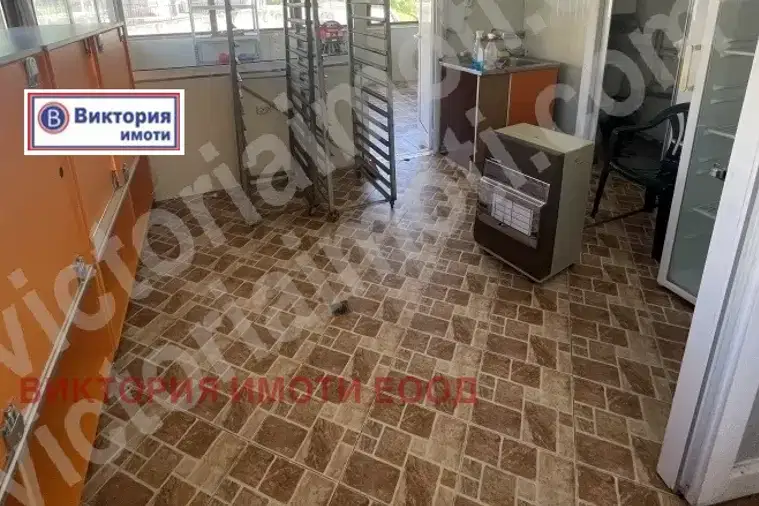 Магазин във Велико Търново, Зона Б