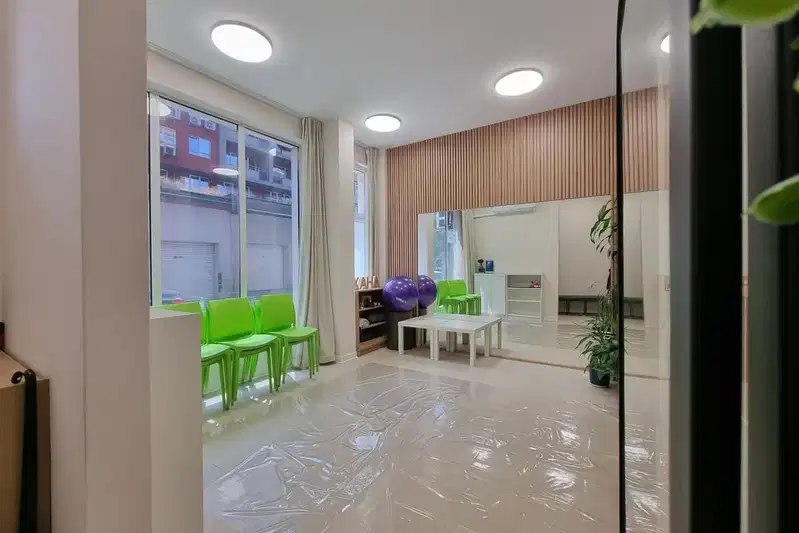 Shop in Sofiya, Zona B-18