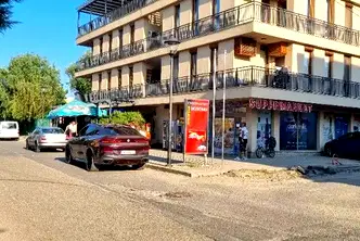 Магазин в Бургас, Черноморец