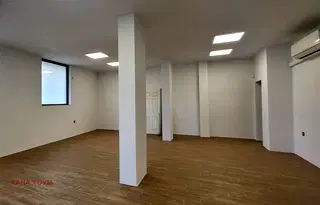 Магазин в Ловеч, Троян