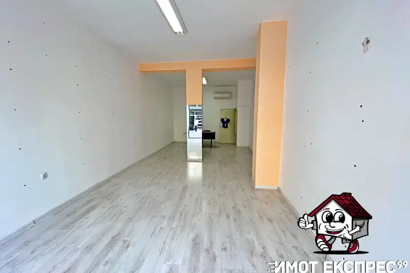 Магазин в Пловдив, Асенов