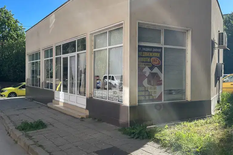 Shop in Oblast Veliko Tyrnovo, Gorna Oryahovica