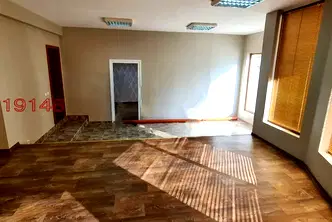 Магазин във Велико Търново, Горна Оряховица