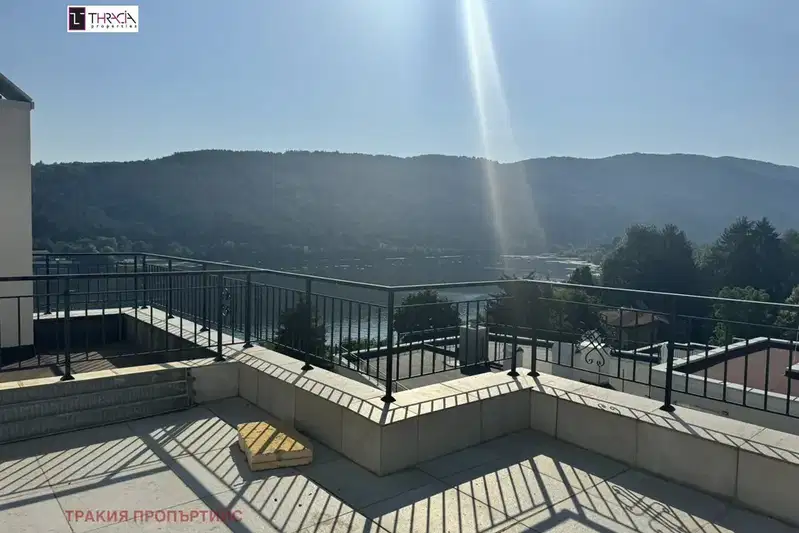 5-bedroom apartment in Pancharevo
