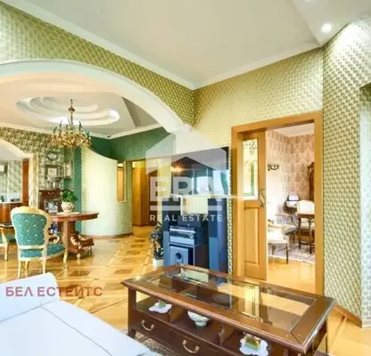 Photo 4 — 5-bedroom apartment in Студентски