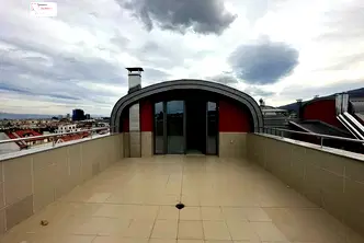Мезонет с 3 нива и панорамна тераса в Бъкстон, София