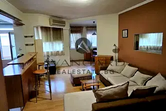 Многостаен апартамент в Пловдив, Център
