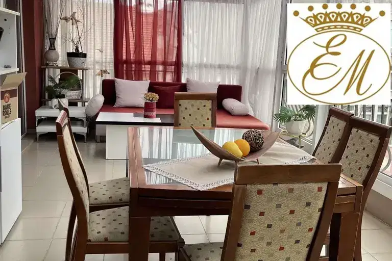 5-bedroom apartment in Shumen, Centyr