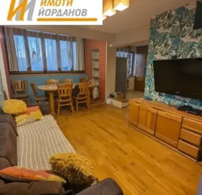 Photo 3 — 5-bedroom apartment in Veliko Tyrnovo, Centyr