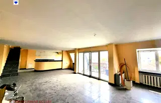Многостаен апартамент в Русе, Център