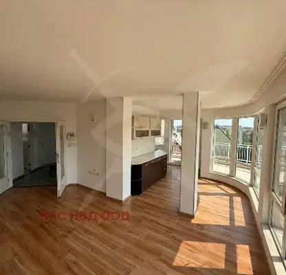 Photo 4 — 5-bedroom apartment in Plovdiv, Centyr
