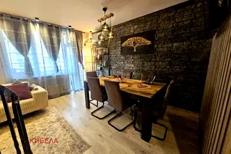 Многостаен апартамент в Перник, Център