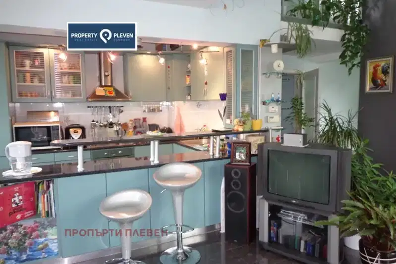 5-bedroom apartment in Pleven, Idealen Centyr