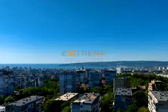 Многостаен апартамент във Варна, Изгрев