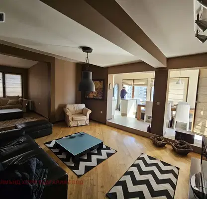 Снимка 2 — Многостаен апартамент в Пловдив, Каменица 1